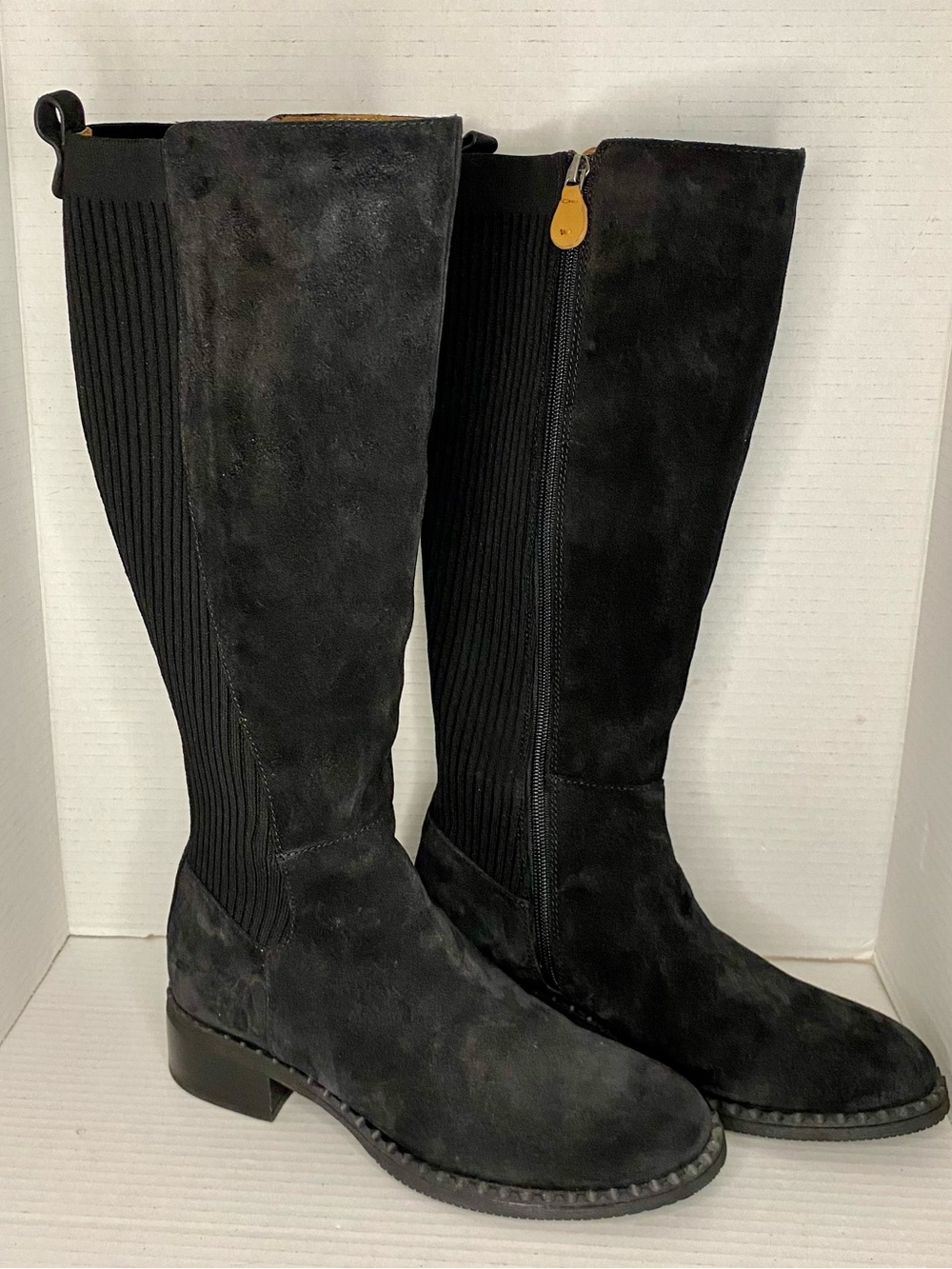 Kenneth Cole Gentle Souls Knee Boots Size 8 Medium Width…Leather Upper